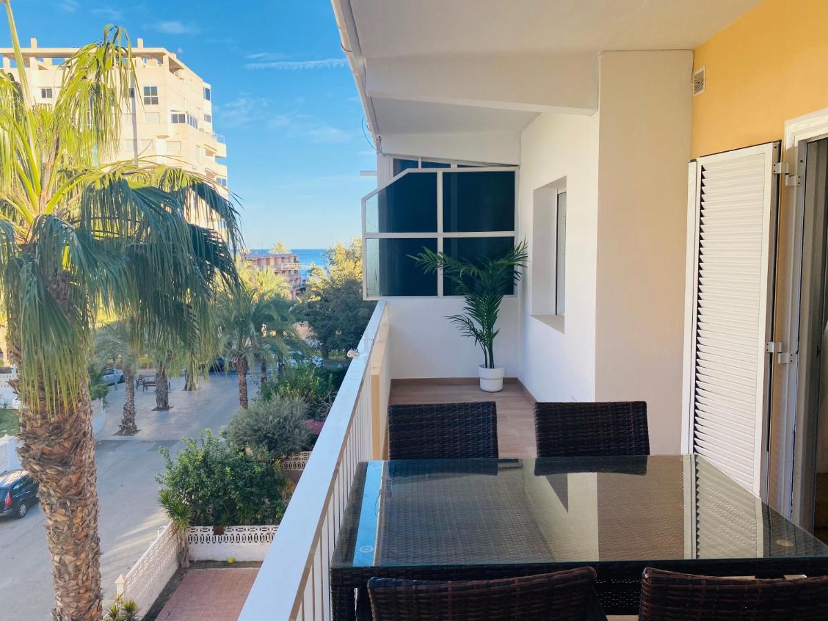 Amplio Apartamento Con Vistas Al Mar, Parking Y Wifi Alicante Ngoại thất bức ảnh